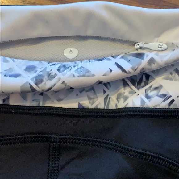 Lululemon Fast and Free Leggings - Size 6 - Picture 6 of 6